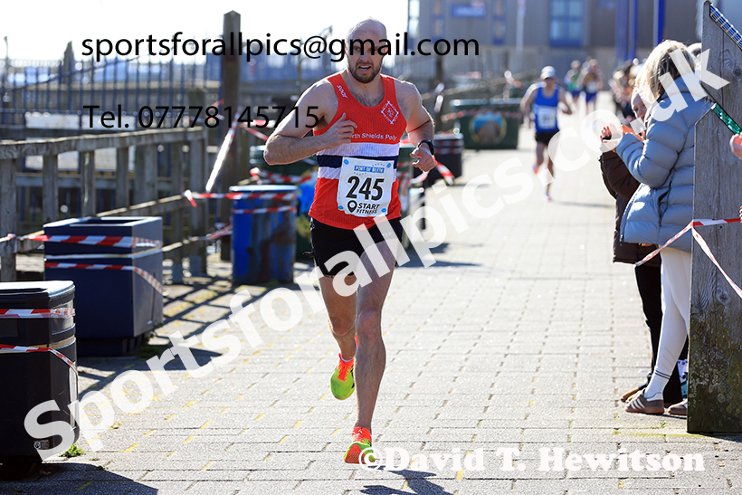 The 2025 Blyth 10k Road Race. Photo: David T. Hewitson/Sports for All Pics